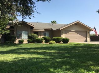 26753 Club Dr, Madera, CA 93638
