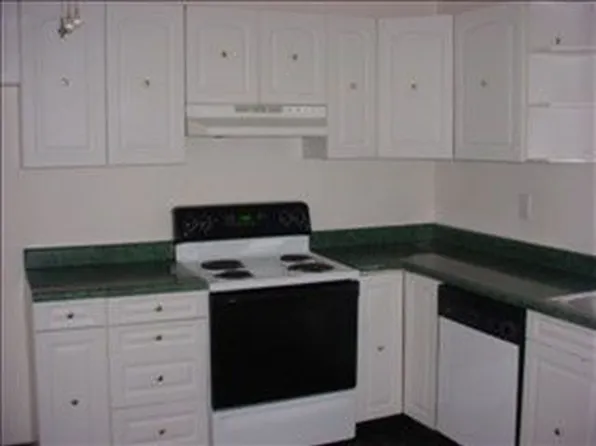 2571 Collis Ave, Huntington, WV 25703