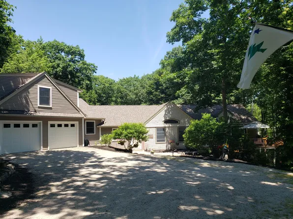 82 Old Cluff Road, Kennebunkport, ME 04046