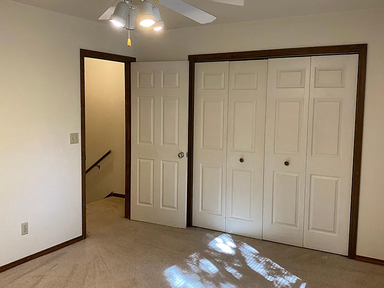 747 E Park St #J — Photo 11