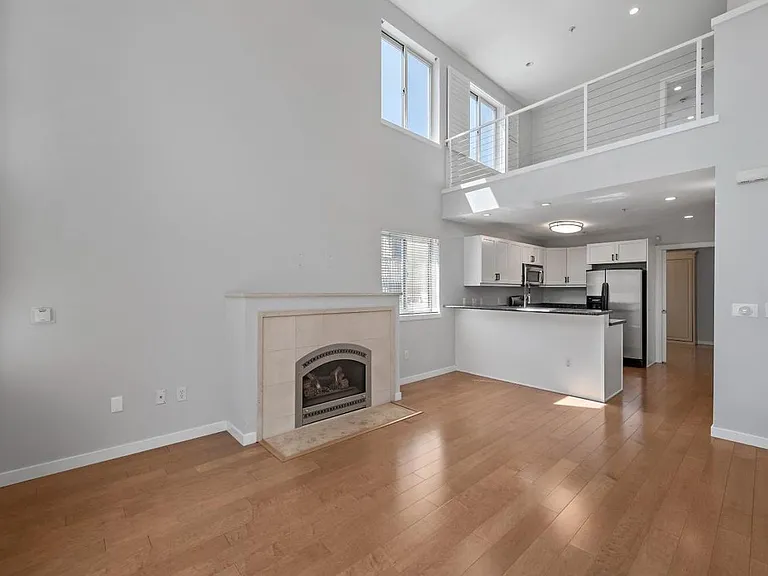350 N 2nd St #116 — Photo 12