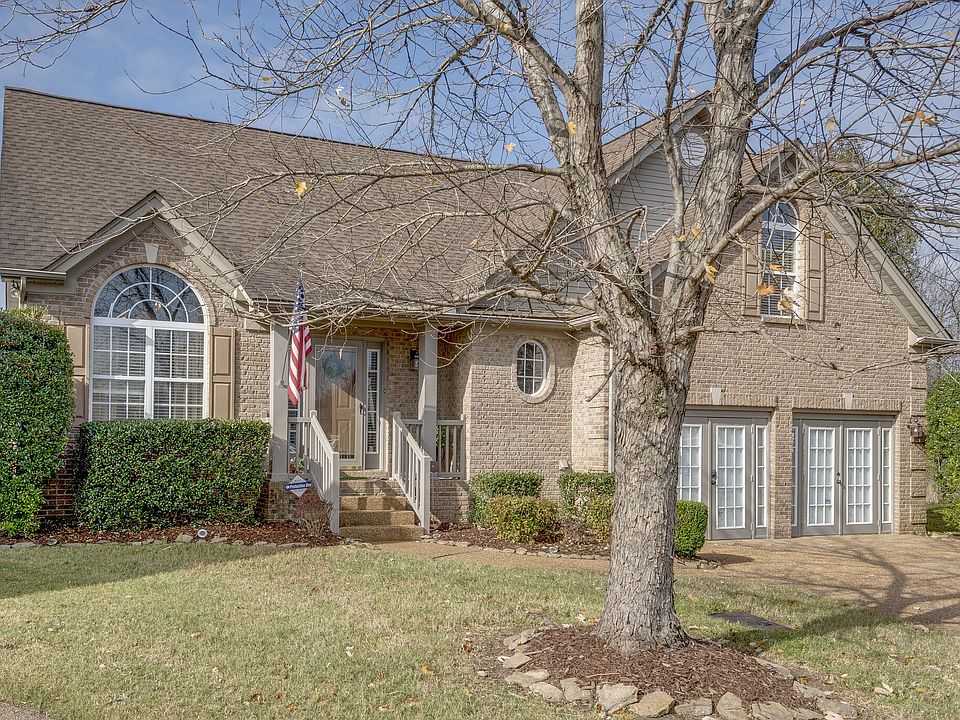 1st image of 108 Rivers Edge Ct