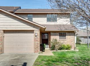 2811 Oakside Dr, Bryan, TX 77802