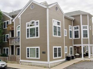 111 W 8th St APT J, South Boston, MA 02127