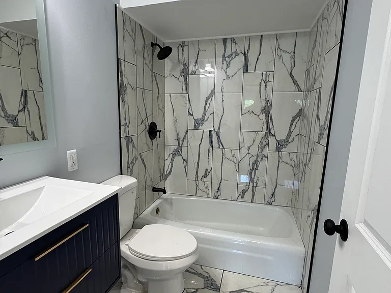 7854 S South Shore Dr #0 — Photo 6
