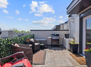 30 Fieldway Rd #89, Toronto, ON M8Z0E3