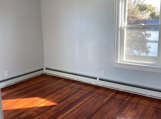 340 Robinson St #2R, Woonsocket, RI 02895