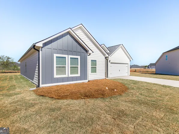 107 Bulloch Ct, Byron, GA 31008