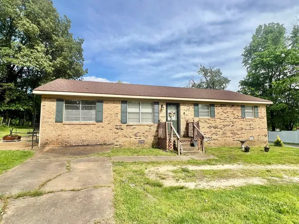 4904 Robin Dr, Union City, TN 38261