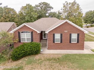 6200 Hudson Creek Dr, Louisville, KY 40291