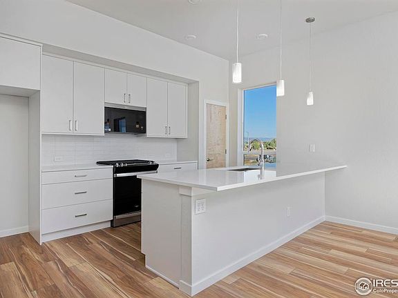 3rd image of 733 Kubat Ln #15-A