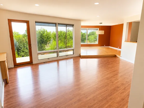 509 W Groveview Ln, Boise, ID 83702