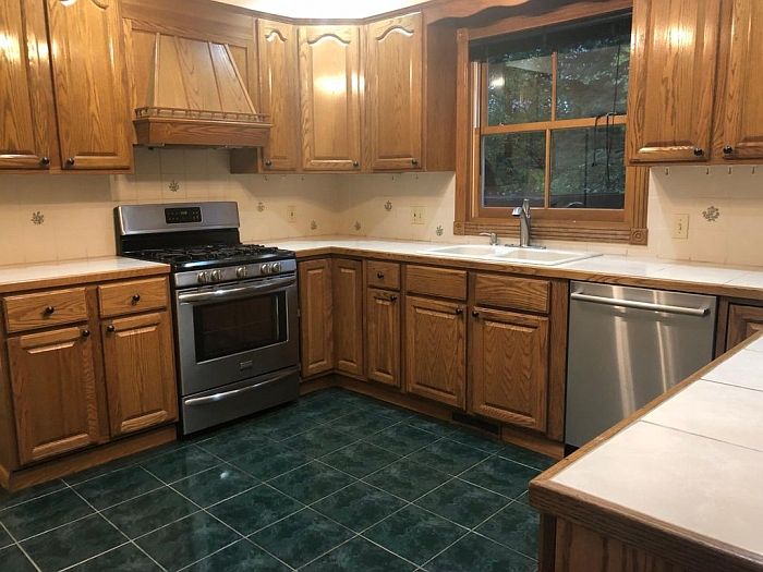 1st image of 89 Hillside Ave Floor 1