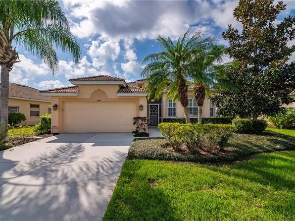 4427 Legacy Ct, Sarasota, FL 34241