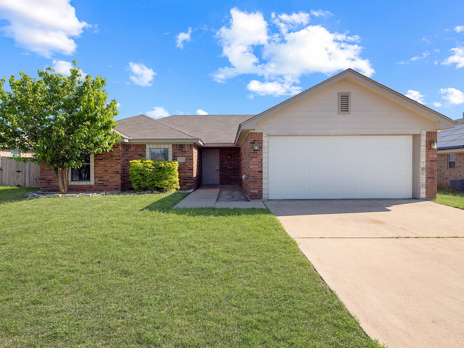 120 Cedar Ridge Dr, Nolanville — Photo 2