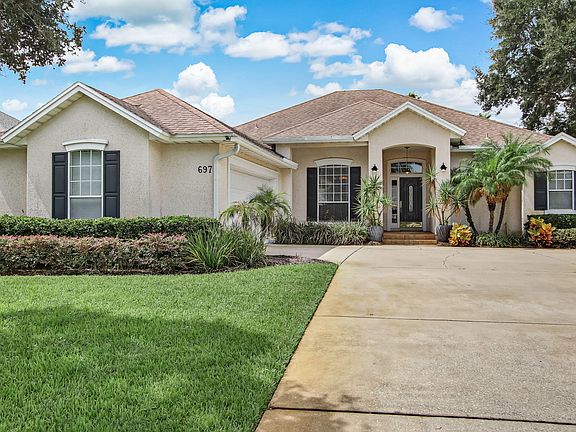 4th image of 697 Great Abaco Ct