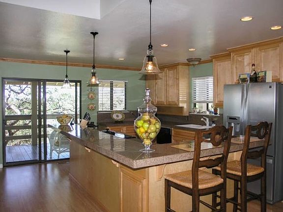 3rd image of 12544 Jayhawk Ct