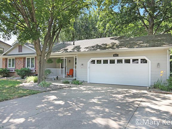 5th image of 4672 Wellington St