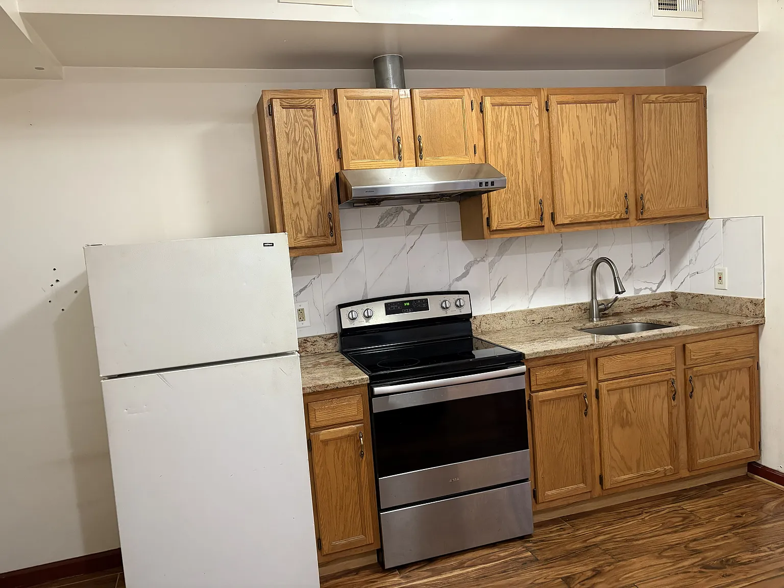 1 bed, 600 sqft, $1,350 — Photo 3