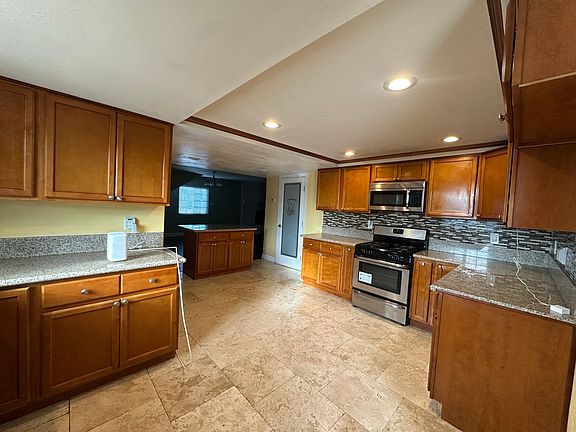 3rd image of 4980 Dassco Ct