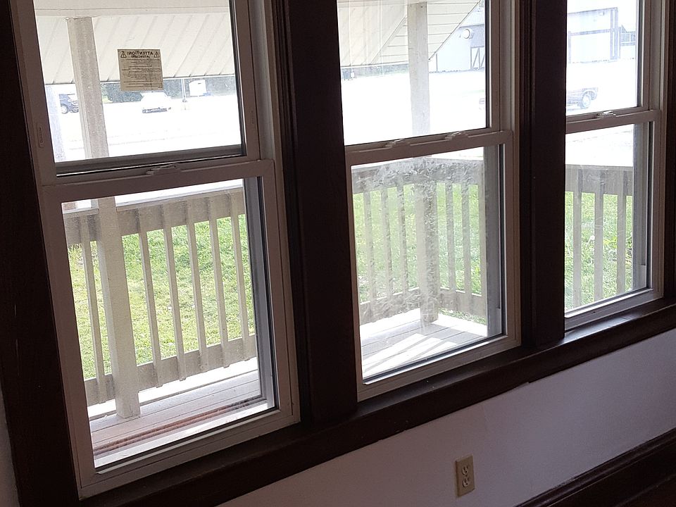 2nd image of 258 Darrow Rd