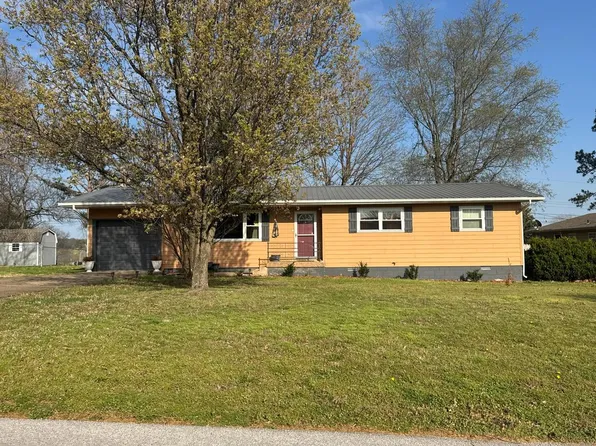 207 Glenview St, Harrison, AR 72601