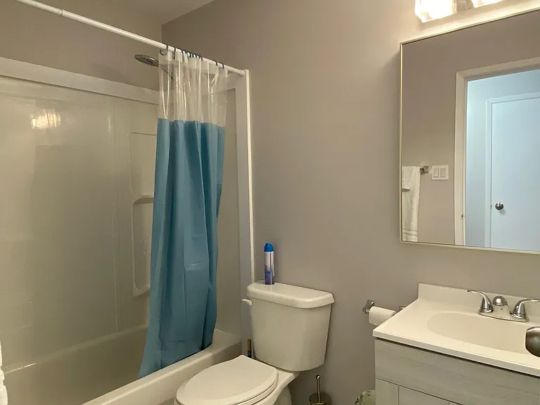 284 Notre Dame St #4 — Photo 11