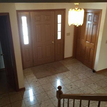 2nd image of 725 Partridge Pl