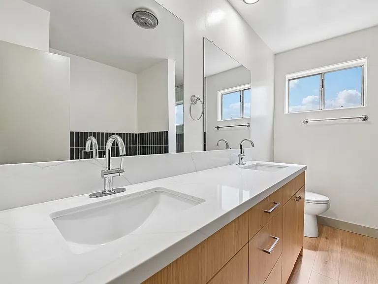El Dorado - 1342 N. Fuller Avenue — Photo 60