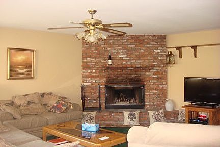 2nd image of 5020 N Asherton Ave