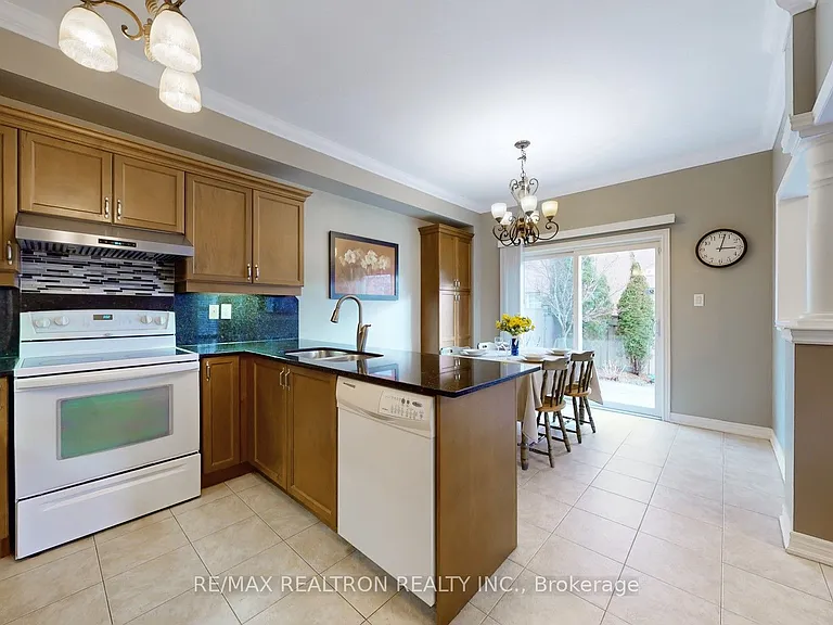 275 Peak Point Blvd — Photo 12