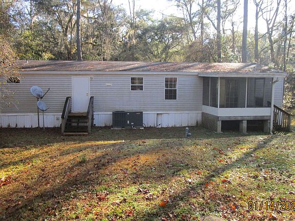 2nd image of 296 NW Nye Hunter Dr