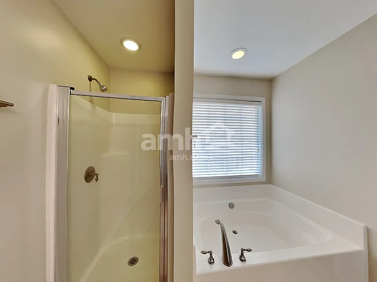 227 Mott Rd — Photo 16