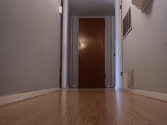 4th image of 5321 Hanawalt Dr