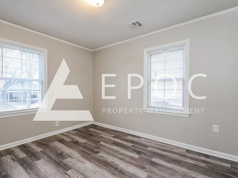 1252 N Braden Ave — Photo 13
