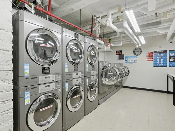 212 East 48th Street image 12 of 14