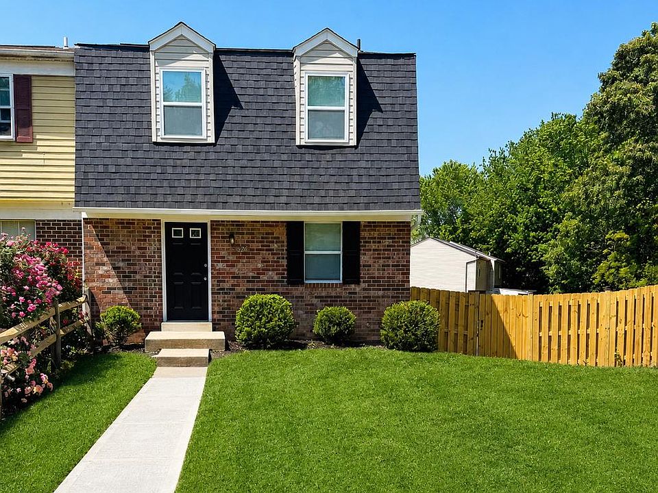 1st image of 826 Holly Dr