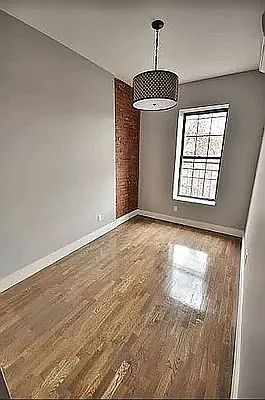 4th image of 2332 Tilden Ave #3S