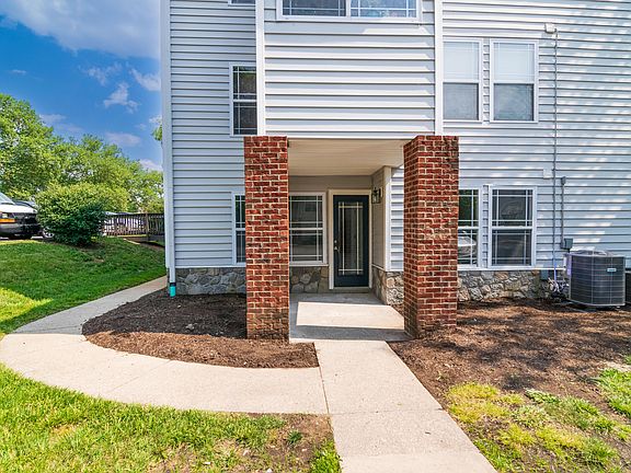 4th image of 2414 Lake Park Rd APT 1107