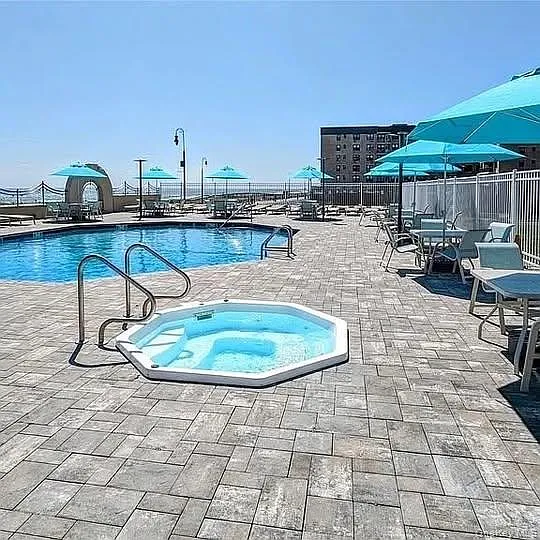 360 Shore Rd #2H — Photo 13