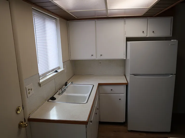 1250 Northfield Ave NE — Photo 4