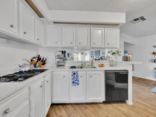 2003 Bayview Heights Dr Space 109, San Diego, CA 92105