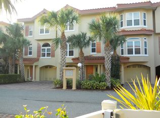 229 17th St, Bradenton Beach, FL 34217