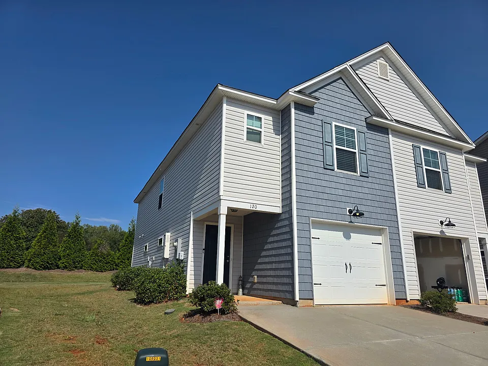 120 Adger Rd