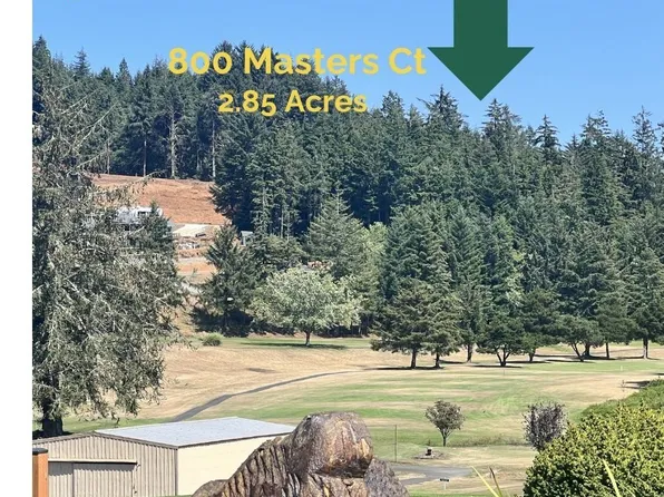 800 Masters Ct, Reedsport, OR 97467