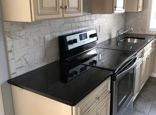 48 Pleasant St #202, Beverly, MA 01915