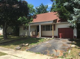 12 Crocus St, Jackson, NJ 08527