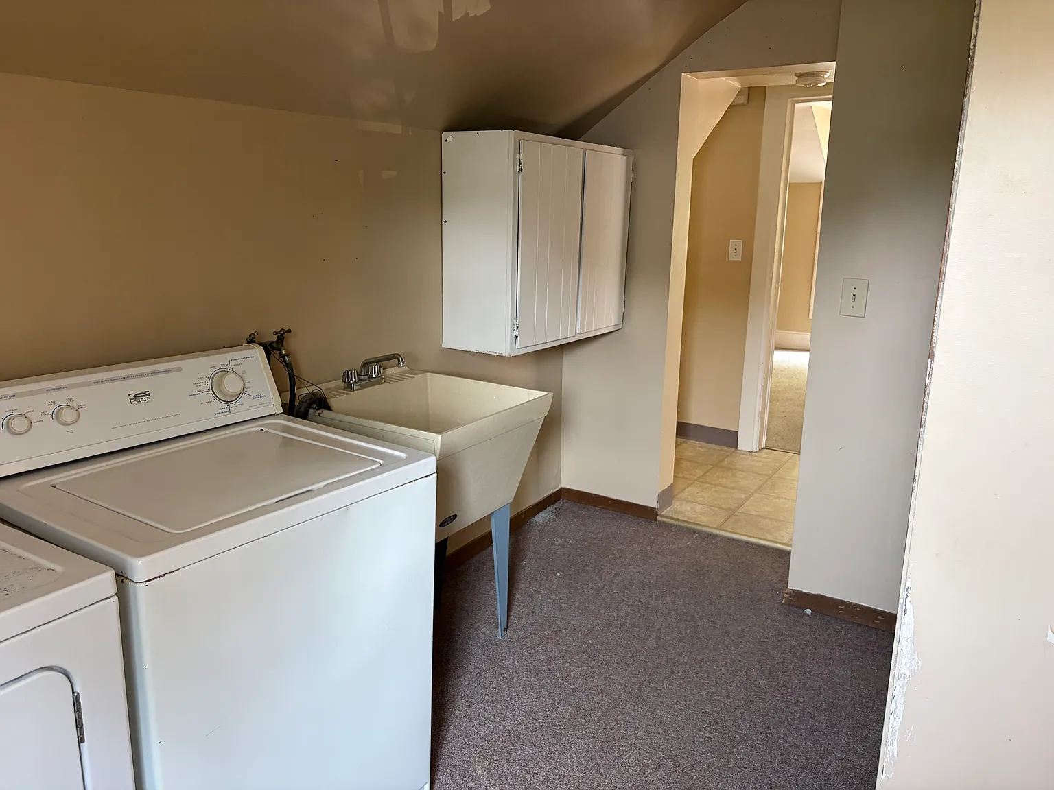 2 bed, 1075 sqft, $1,075 — Photo 2