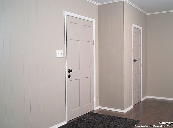 5th image of 514 Runnels Ave