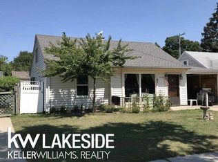 10360 Corning St, Oak Park, MI